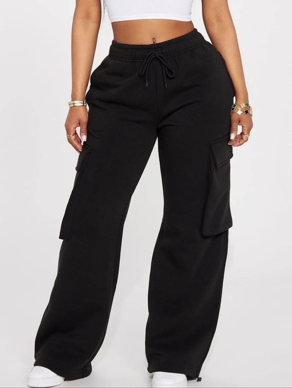 Fashion Nova Black Wide-Leg Cargo Sweatpants Joggers Y2K